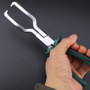 Electrical disconnect plier