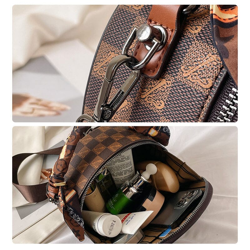 Fashion Retro Bear Badge Print Leather Handbags