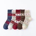 🎁 5 Pairs Christmas Socks